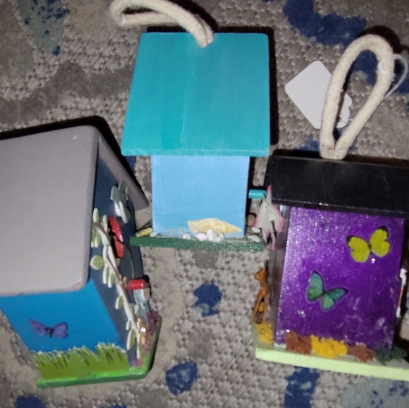 Handcrafted Birdhouses - Picture 4 of 9